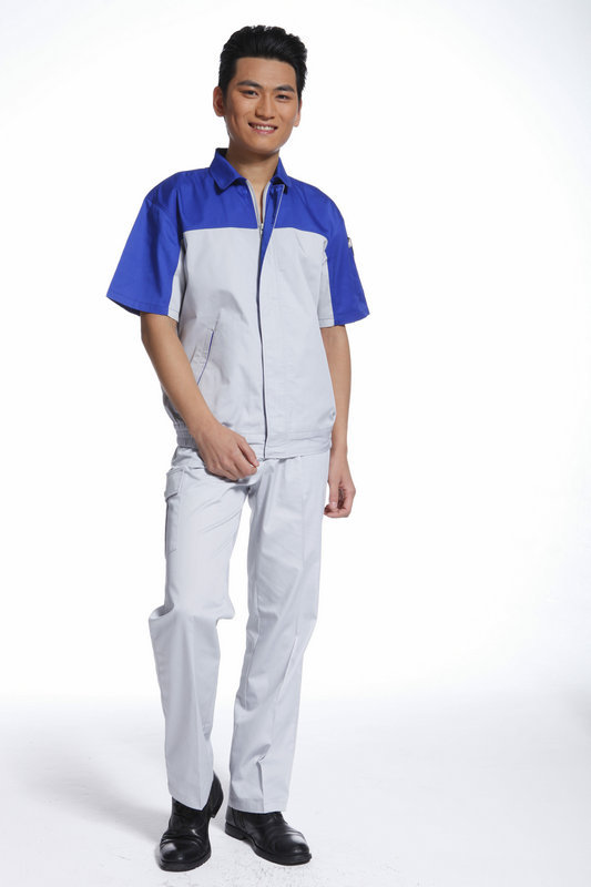 訂制工作服的價(jià)格和品質(zhì)之間