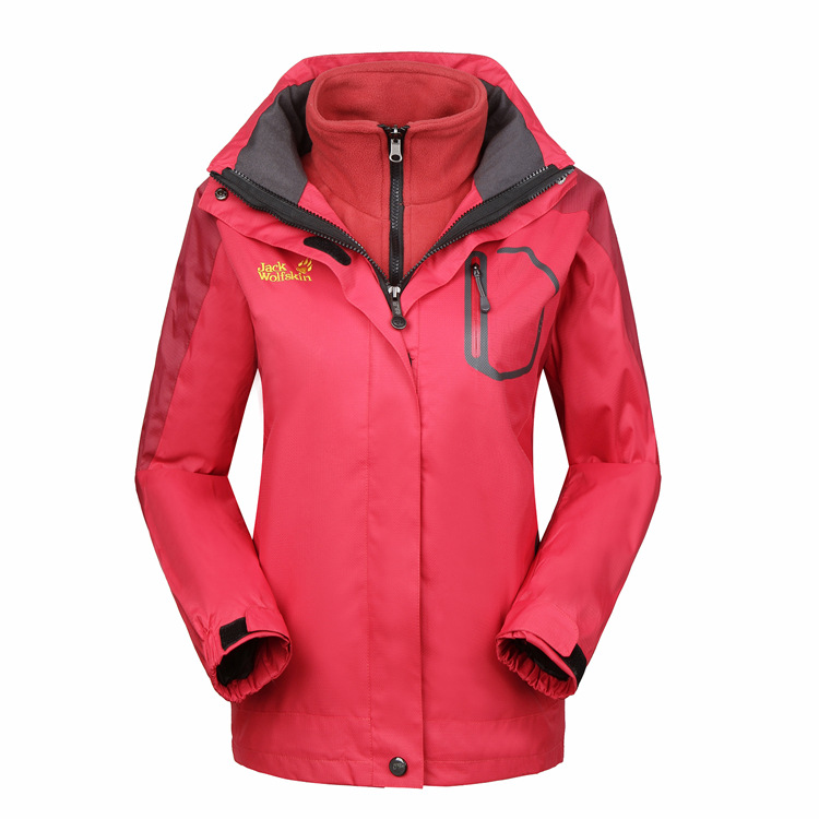 棉服定制的面料分類(lèi)和防水面料的特點(diǎn)